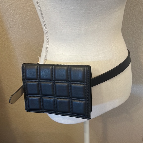 Steve Madden Quilted Faux Leather Belt Bag - Picture 5 of 11